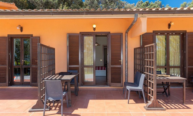 Livorno Apartment | Apartment 'Erba Di Campo - Viola' with Shared Pool, Private Terrace and Wi-Fi