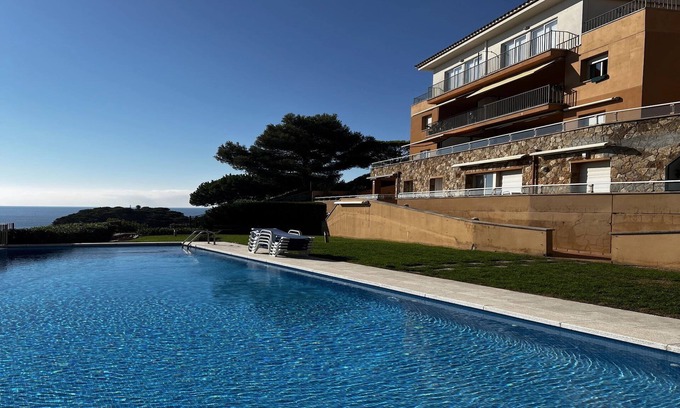 Sant Feliu de Guixols Apartment | Apartment in Sant Feliu near the Beach