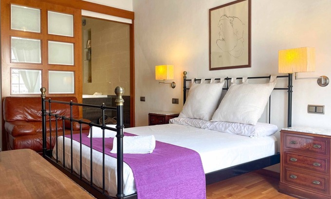 Vilanova I la Geltru Apartment | Apartment Marques Central Netflix Hostem