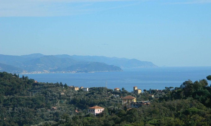 Ruta Apartment | Apartment 'Fattorialmare Gialla' with Sea View, Shared Terrace & Wi-Fi