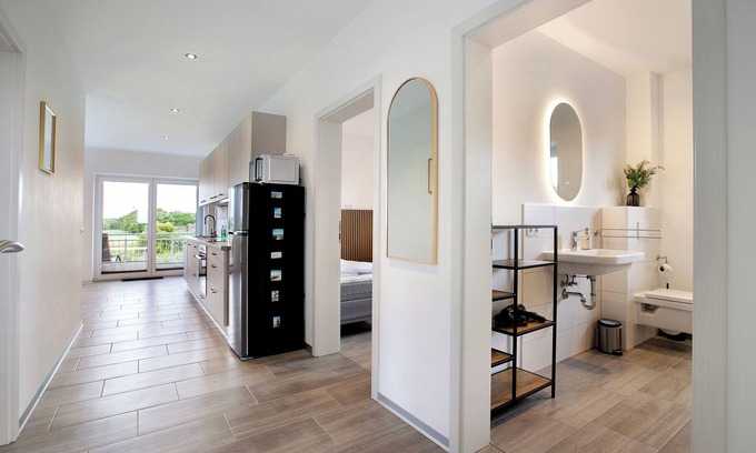 Schulp Apartment | Apartment 'Ferienhaus Flut Oben' with Private Garden, Balcony and Wi-Fi
