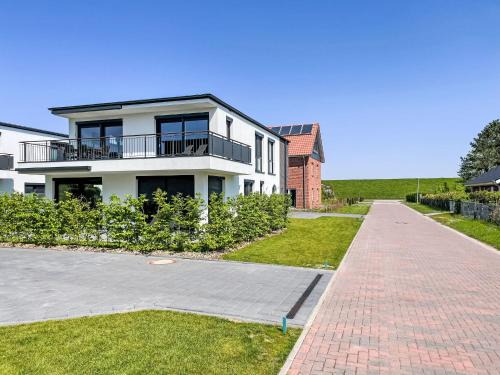 Fedderwardersiel Apartment | Apartment Fischer sien Huus-2 by Interhome