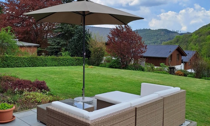 Heringhausen Apartment | Apartment 'Fischer' with Mountain View, Private Terrace and Wi-Fi