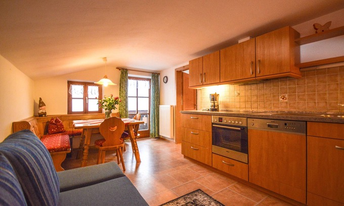 Ramsau bei Berchtesgaden Apartment | Apartment for 1-4 people, shower/toilet, balcony, TV, WiFi, non-smoking, top floor