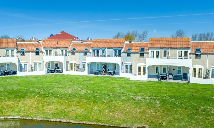 Brouwershaven Cottage | Apartment for 4 persons