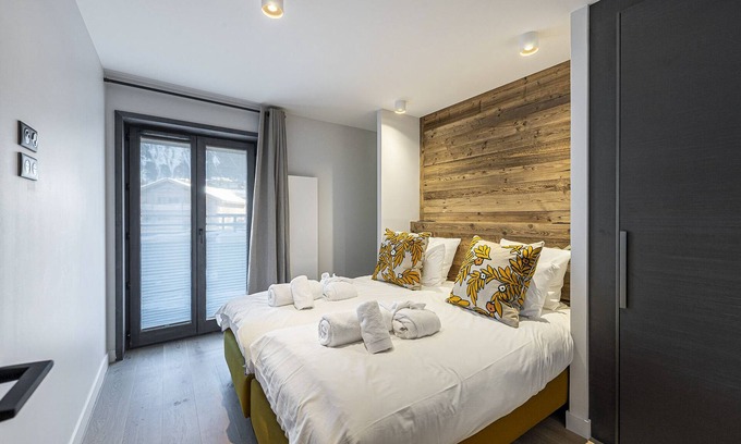 Courchevel Villa | Apartment Lazy Bear - Five Bedroom Villa, Sleeps 12