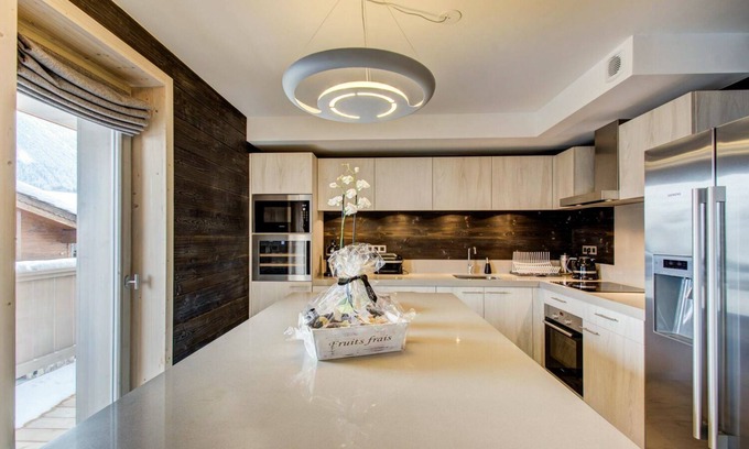 Courchevel Villa | Apartment Ventina - Four Bedroom Villa, Sleeps 8