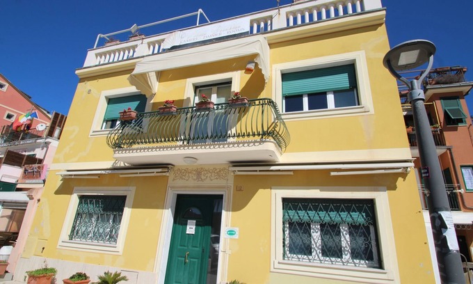 Moneglia Apartment | Apartment Giulia by Interhome