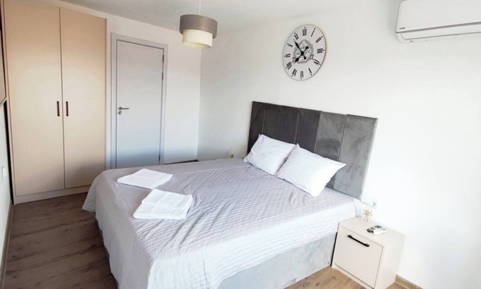 Veliko Tarnovo Apartment | Apartment Halite 2BDR with WiFi and AC