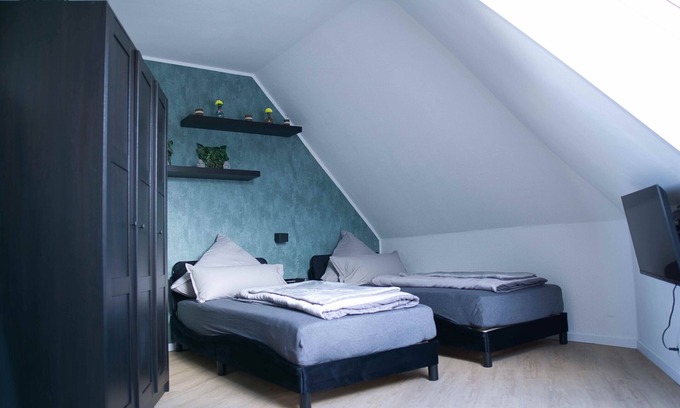 Schneverdingen Apartment | Apartment 'Heide West' with Balcony and Wi-Fi