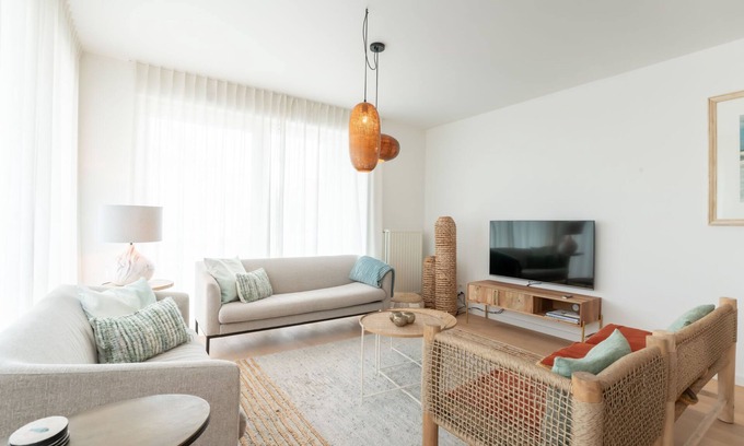 Duinbergen Apartment | Apartment Helios by Interhome