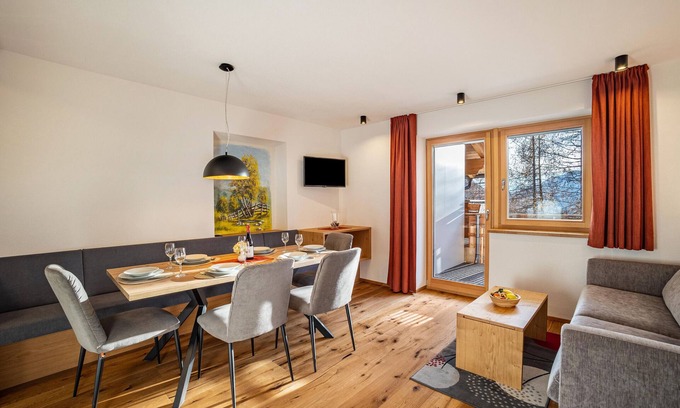 Acereto Apartment | Apartment 'Hubertus - Moosstock' with Mountain View, Private Terrace and Wi-Fi