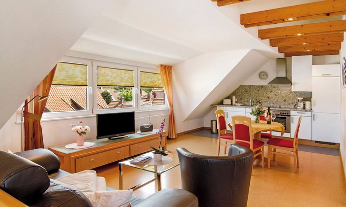 Norderney Apartment | Apartment 'Huus Nördernee 2' with Wi-Fi
