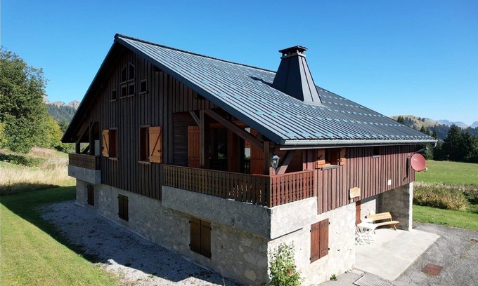Le Praz de Lys Apartment | Apartment in a chalet at the foot of the slopes in PRAZ DE LYS Haute Savoie