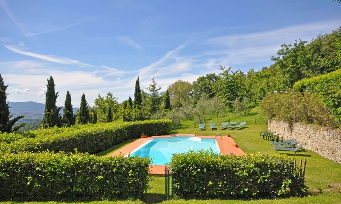 Capolona Apartment | Apartment in Capolona with 2 bedrooms sleeps 3