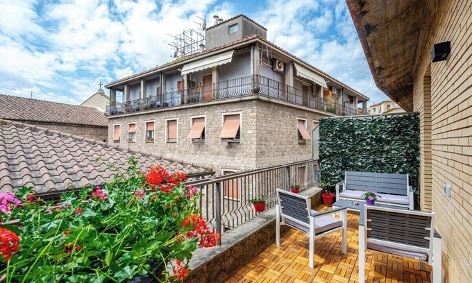 Terni Apartment | Apartment in Central Terni – 2 Bedrooms and Terrace