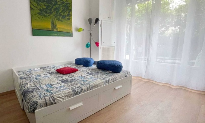 Vernier Apartment | Apartment in downtown Nice. Adjacent sea, commercial area, casino, etc.