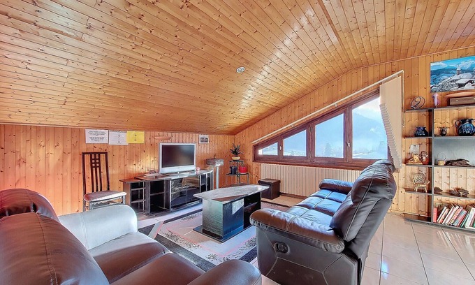 Saint-Jean-dʼAulps Apartment | APARTMENT IN INDIVIDUAL HOUSE WIFI - SAINT JEAN D'AULPS - 6/7 PEOLPLE - MONT VERT COTEAU