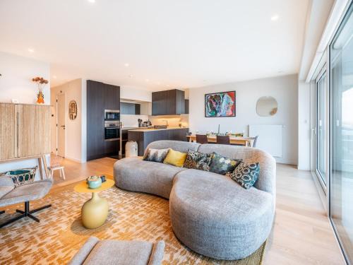 Sint-Idesbald Apartment | Apartment in Koksijde with Stunning Sea Views, cleaning included