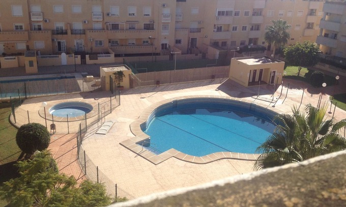 Roquetas de Mar Apartment | Apartment in Las Salinas