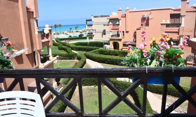 Sidi Abd El-Rahman Apartment | Apartment in Lazordy Bay