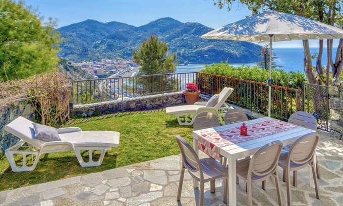 Valle Santa Apartment | Apartment in Levanto with 1 bedrooms sleeps 3