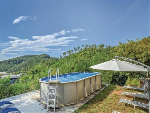 Massa Marittima House | Apartment in Massa Marittima with Pools