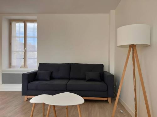 Ballon-Saint-Mars Apartment | Apartment in Saint-Mars near Le Mans Events