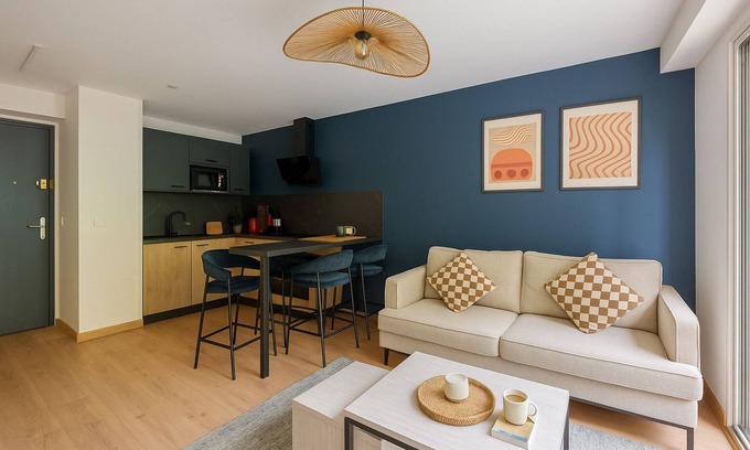 Marcq-en-Baroeul Apartment | Apartment in the heart of Marcq-en-Baroeul, 5 min from Lille!