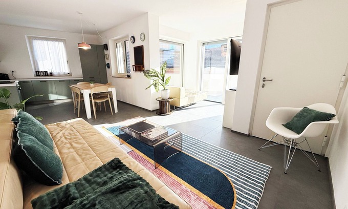 Levico Terme Apartment | Apartment in the center of Levico with 3 bedrooms, 2 bathrooms, terrace,garage and elevator