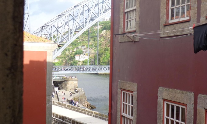 Sao Nicolau Apartment | Apartment in the Ribeira 10 meters from the river, in the heart of the city