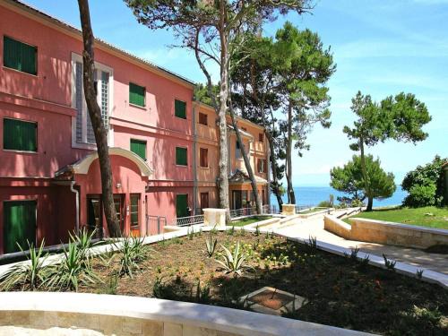Veli Losinj Apartment | Apartment in Veli Losinj by the Sea