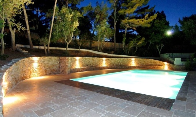 Giens Villa | Apartment in Villa with sea view in a unique preserved site