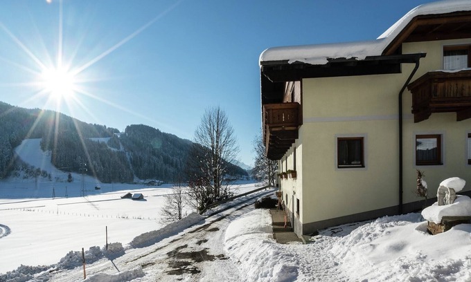 Wagrain Apartment | Apartment in Wagrain near Red 8 Gondola