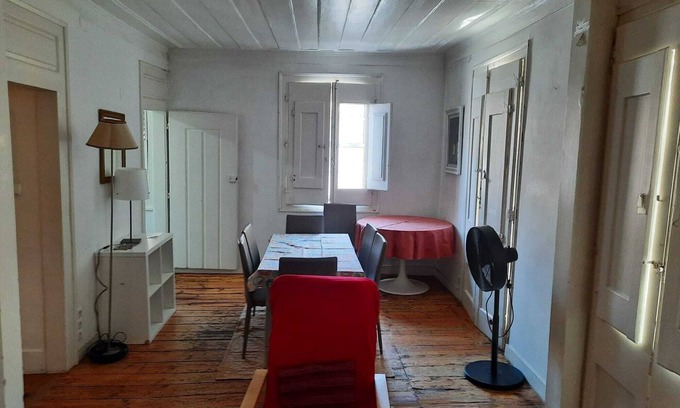 Bairro Alto Apartment | Apartment 'Inglesinhos - Lisbonbreaks' with Wi-Fi