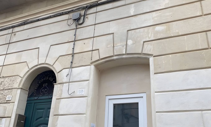 San Cesario di Lecce Apartment | Apartment 'Dimora Bianca' with Private Terrace and Air Conditioning