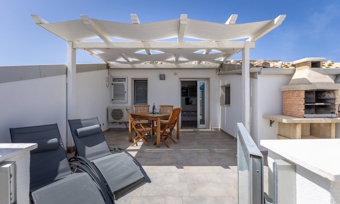 Punta Secca Apartment | Apartment 'Appartamento Luna' with Sea View, Wi-Fi and Air Conditioning