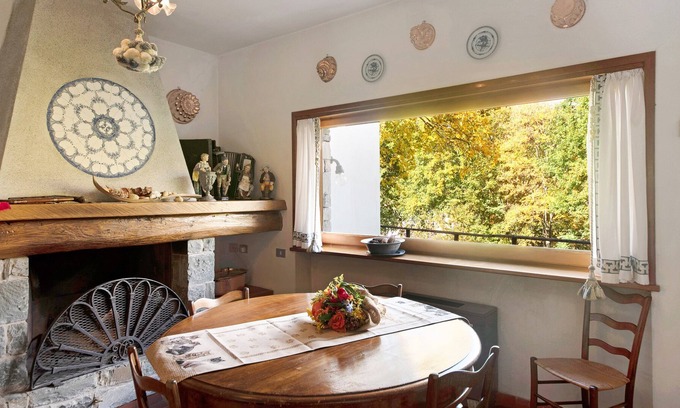 Santo Stefano dʼAveto Apartment | Apartment "Agriturismo La Casa sul Poggio - Groppo Rosso" with Shared Pool