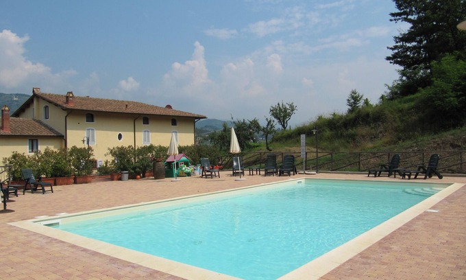 Serravalle Pistoiese Apartment | Apartment - aurora -