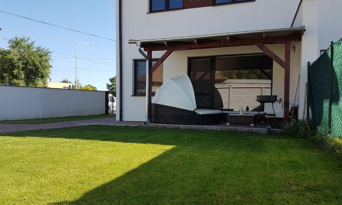 Dunajska Streda Apartment | Apartment J&D