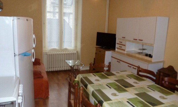 La Bourboule Apartment | Apartment 'Jonquilles No. 4' with Mountain View and Wi-Fi