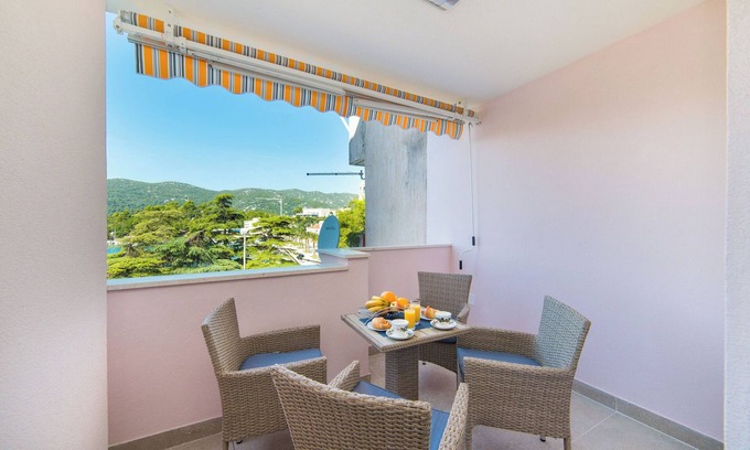 Ploce Apartment | Apartment Karlo (117111-A1) - Ploce