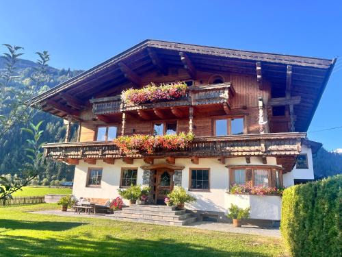 Zell am Ziller Apartment | Apartment Katharina Schneeberger