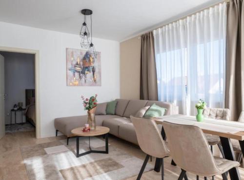 Kraljevec Sesvetski Apartment | Apartment Kona - Free Parking & Self Check-In