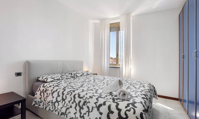 Concorezzo Apartment | Apartment 'La Casa Del Gallo' with Balcony and Wi-Fi