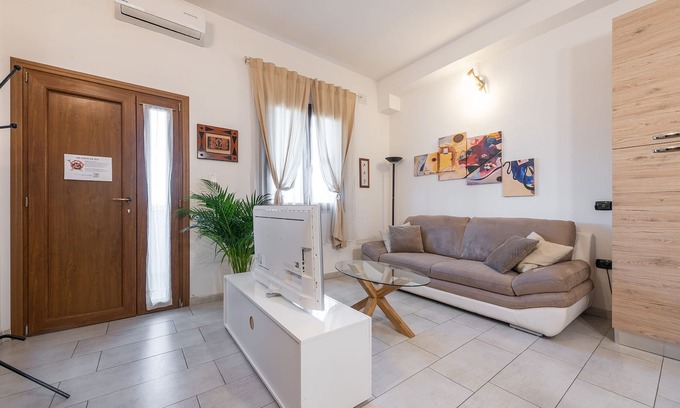 Assemini Condo | Apartment La Mariposa by BellaVita Apartments