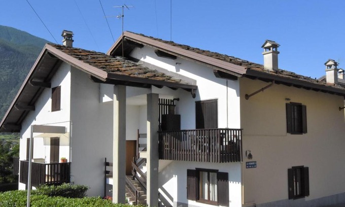 Montan-Angelin-Arensod Apartment | Apartment La Remise-2 by Interhome