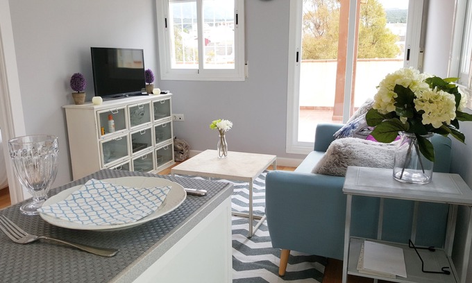 La Zubia Apartment | Apartment, large terrace and views. WIFI