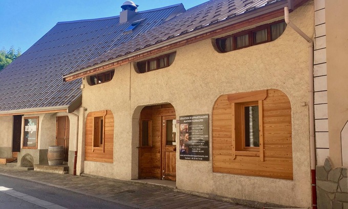 Saint-Chaffrey Apartment | Apartment Les Myosotis 8pers 70m² Pied des pistes