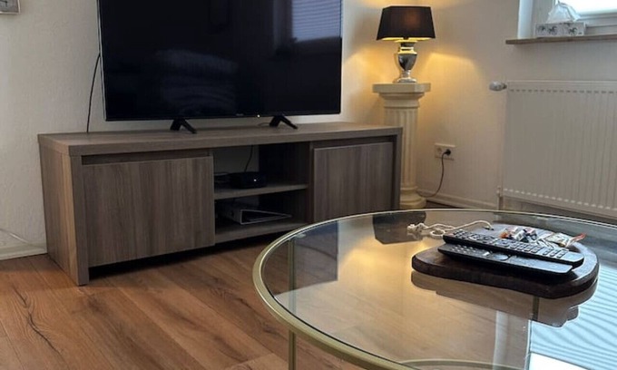 Nordhorn Condo | Apartment Lindenallee - in a quiet residential area + modern